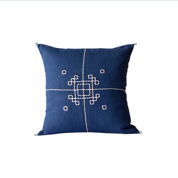 nomad-india-textiles-cushion-cover-indigo-vayu-sqaure