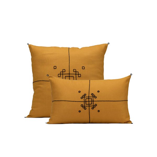 nomad-india-vayu-ochre-black-cushion-cover-1
