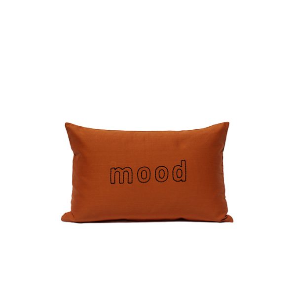 nomad-india-barahmasa-word-cushion-terracotta-black-mood