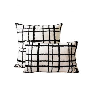 nomad-india-textiles-cushion-cover-adira-black-off-white