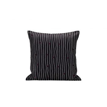 nomad-india-textile-cushion-kevala-black