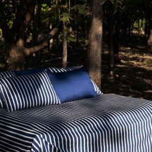 nomad-india-indigo-dhaari-bed-cover