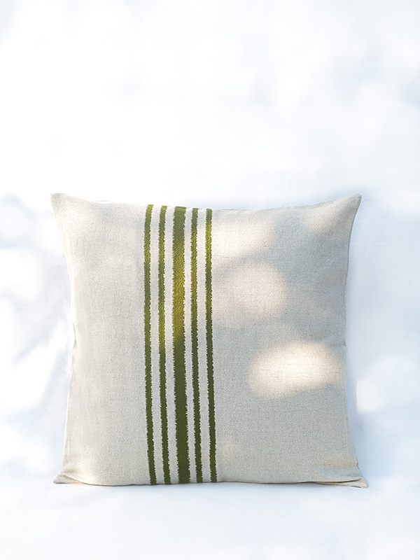 nomad-india-textiles-cushions-raku-khaki-2