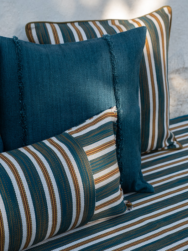 nomad-india-cushion-cover-pranit-teal-2