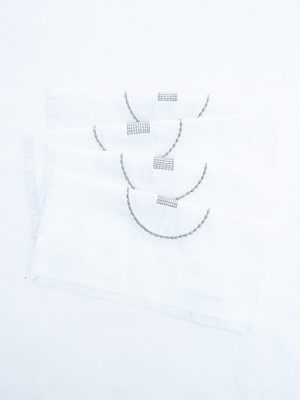 nomad-india-table-linen-cockail-napkins-shunya-taupe-ivory-1