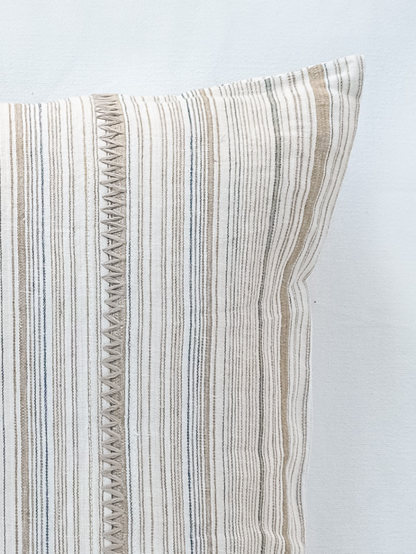 nomad-india-textiles-cushions-kintsu-ivory-detail