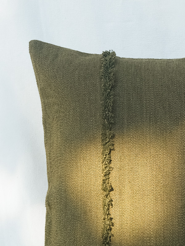 nomad-india-textiles-cushions-pranit-khaki-details