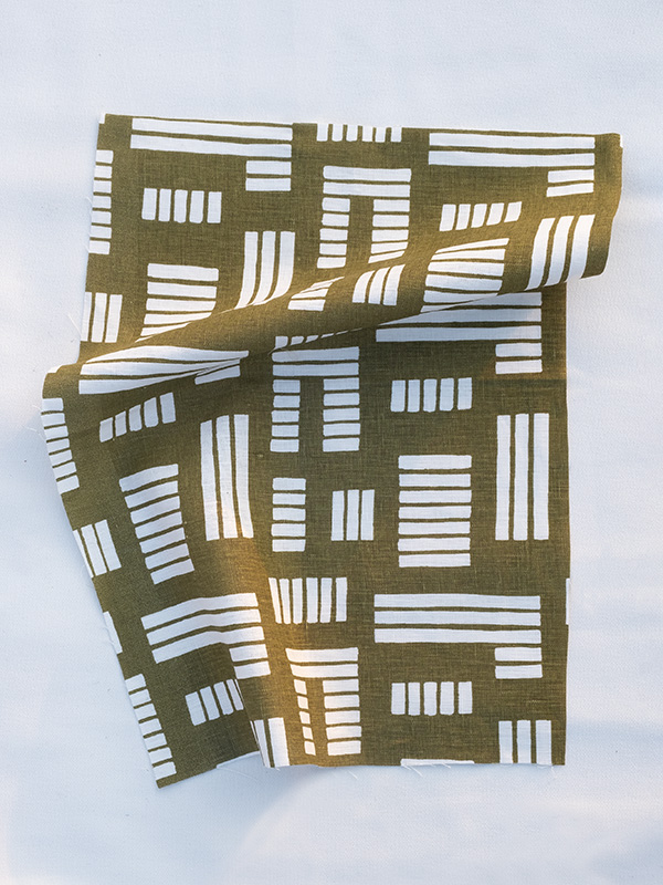nomad-india-textiles-fabrics-anvaya-linen-khaki-1