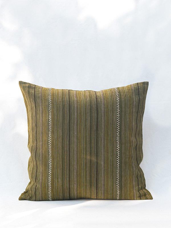 nomad-india-textiles-cushions-kintsu-ikhaki-1