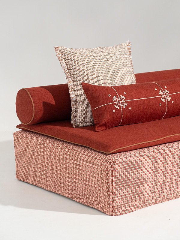nomad-india-furniture-daybed-vishram-terracotta-3