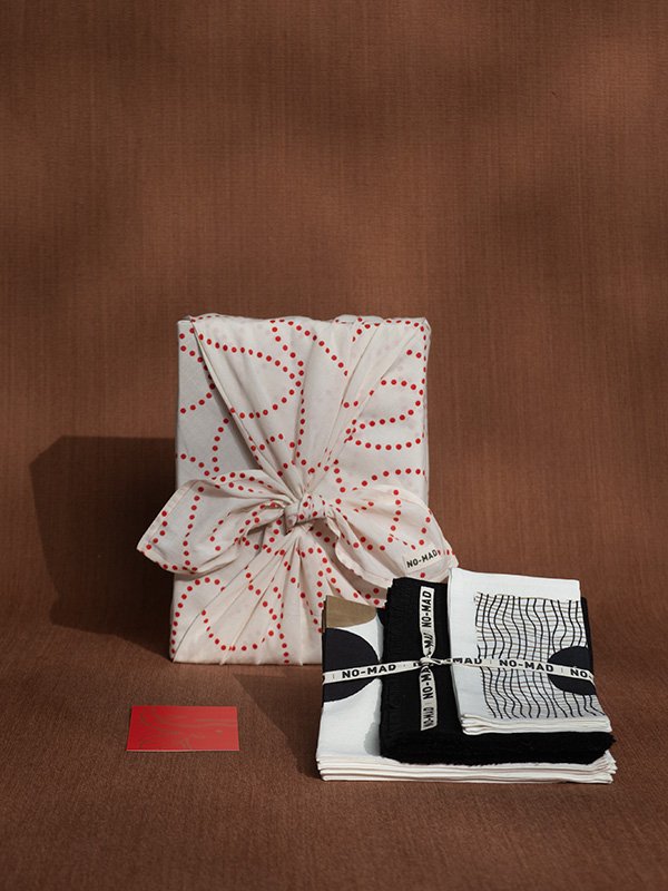 nomad-india-gifting-table-linen-set-raha-black-tobacco