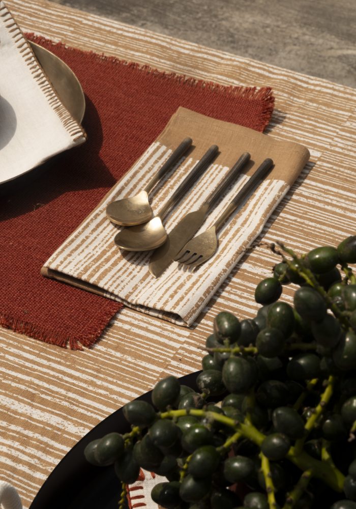 nomad-india-table-linen-table-cloth-daruun-tobacco-5